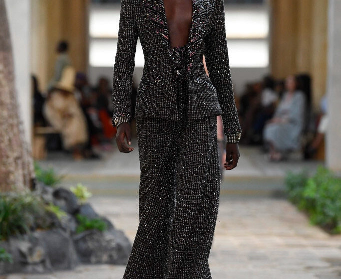  Chanel makes history with its first show in Dakar, Senegal